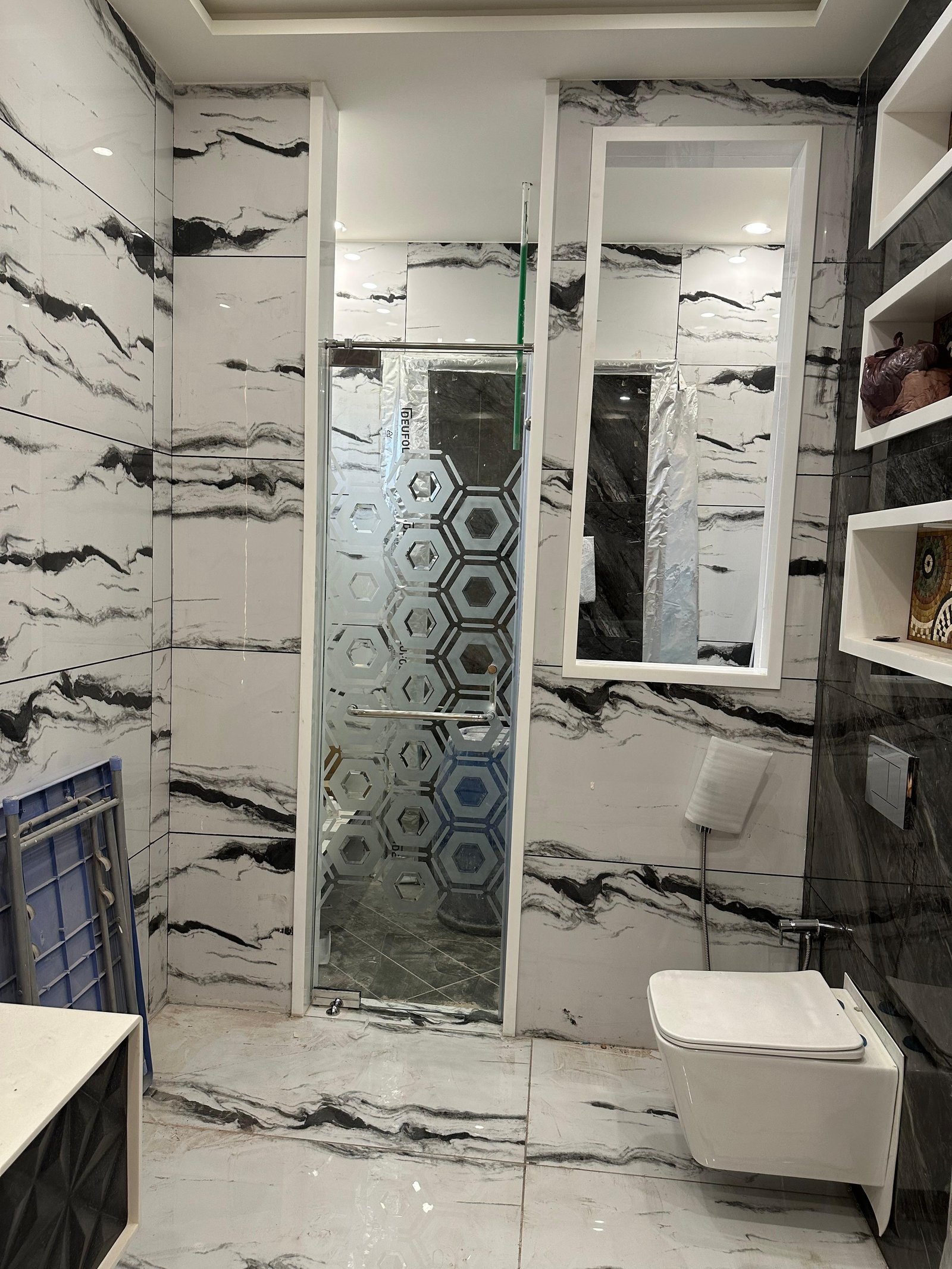 A One Aluminium & Glass Project 25